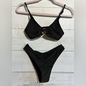 Black ribbed bikini